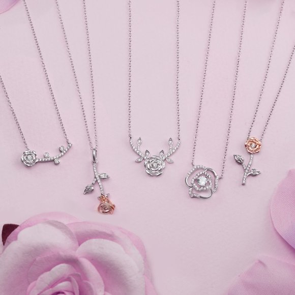 Enchanted Rose Necklace, 925 Sterling Silver, Vintage Charmed Aroma - Picture 2 of 2